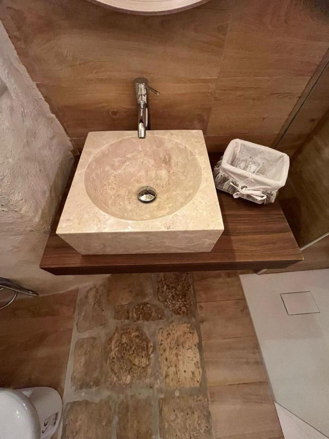 Bed and Breakfast La Segreta Del Castello, Private Access Джоя-дель-Колле Экстерьер фото
