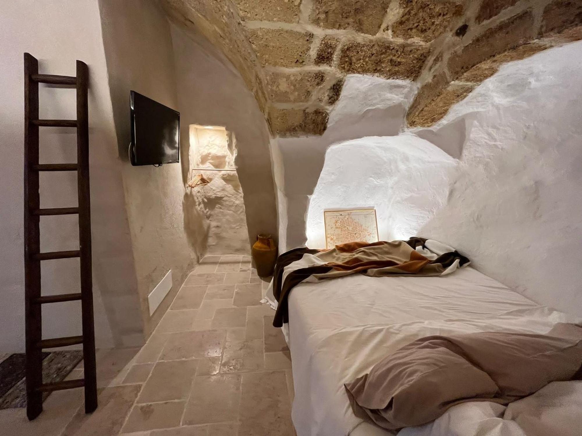 Bed and Breakfast La Segreta Del Castello, Private Access Джоя-дель-Колле Экстерьер фото